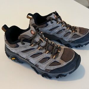 Merrell Moab 3 – Men’s 8.5 Wide Width
